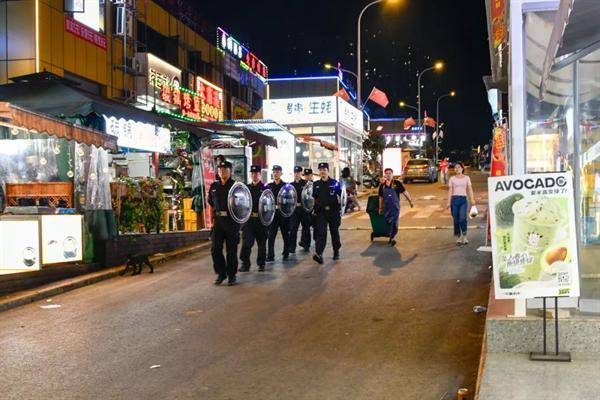 巡”出城市安全感“防”出群众满意度北碚警方构建“大巡防”机制，织密联防